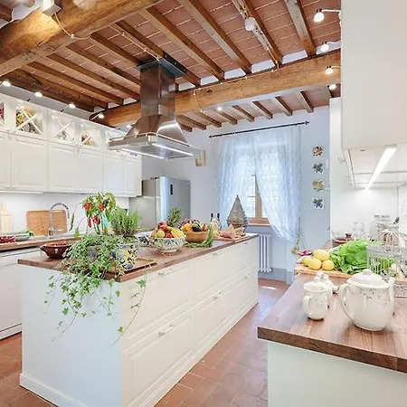 Villa Medicea Flaherty Events & Retreats Orentano