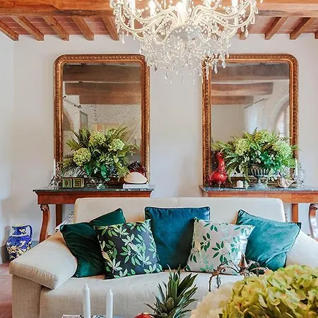 Medicea Flaherty Events & Retreats Villa Orentano