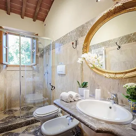 Medicea Flaherty Events & Retreats Villa