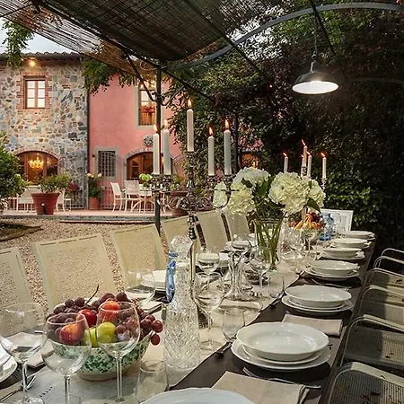 Medicea Flaherty Events & Retreats Villa Orentano