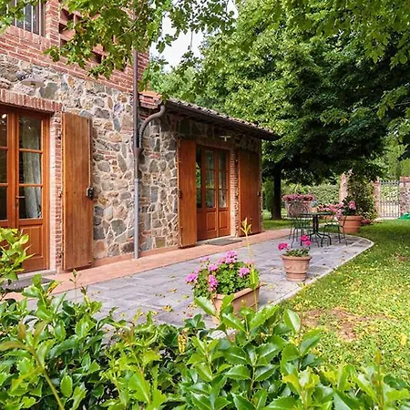 Medicea Flaherty Events & Retreats Villa